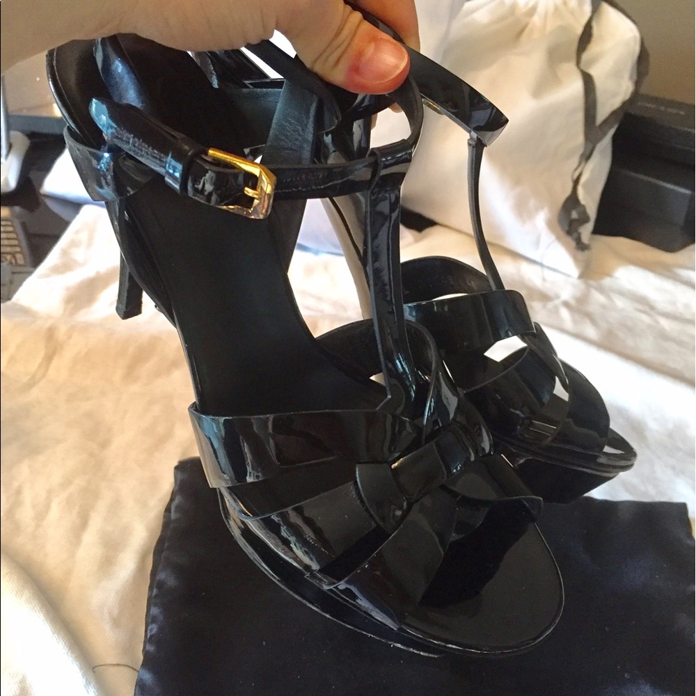 ⛔️ SOLD ⛔️Saint Laurent Patent Leather Tribute - Picture 3 of 5