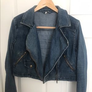 Women's size Large Denim Jacket- lightly worn