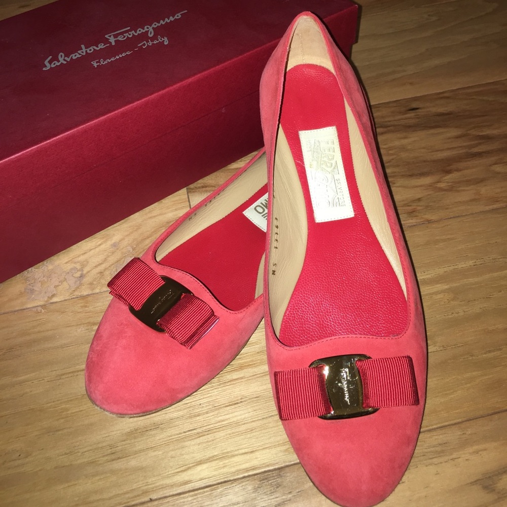 Salvatore Ferragamo sued flats