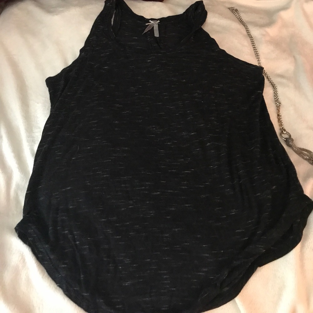 Unknown name tank top