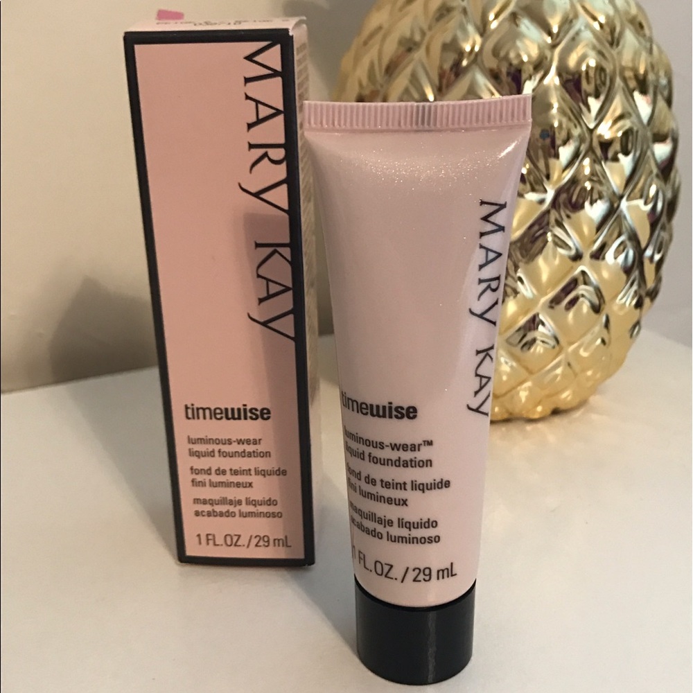 Mary Kay luminous-wear liquid foundation