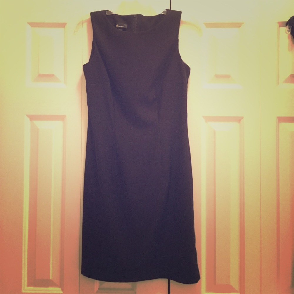 AB Studio Black Zip-up dress.