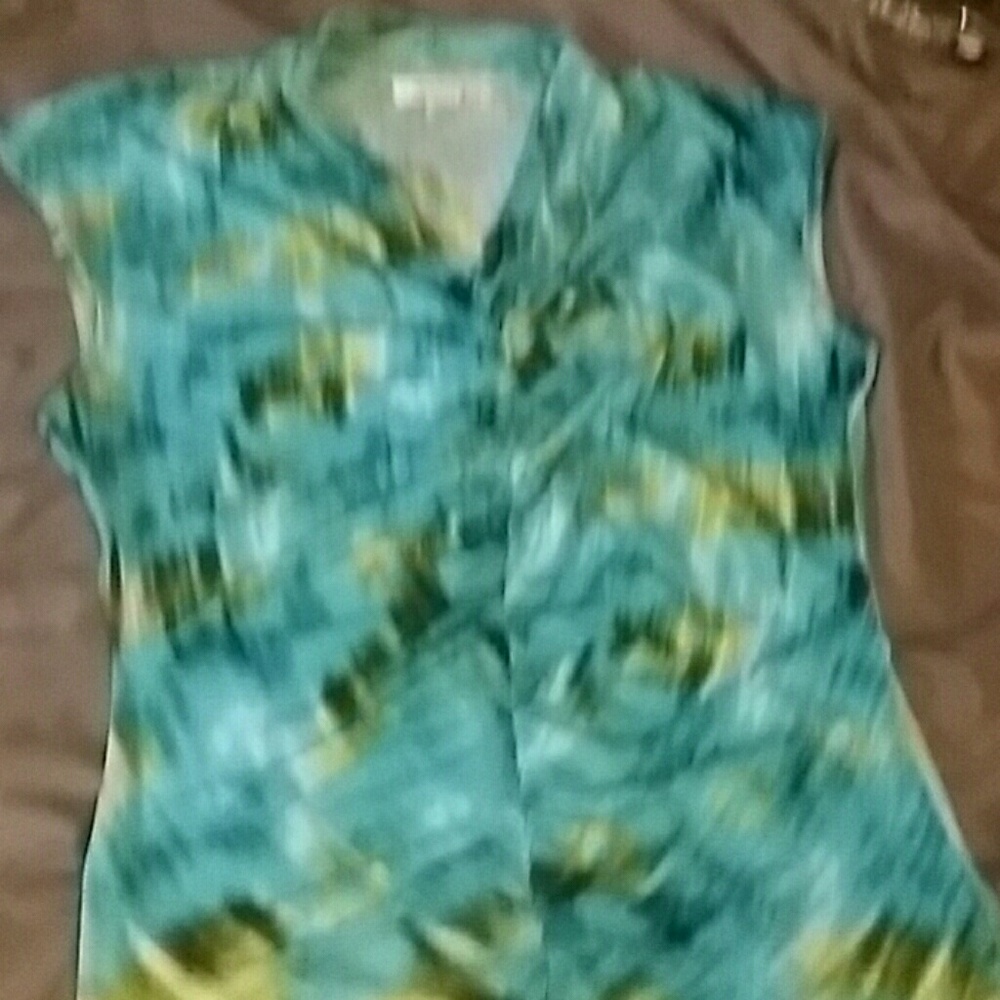 Beautiful blue blouse kenneth cole