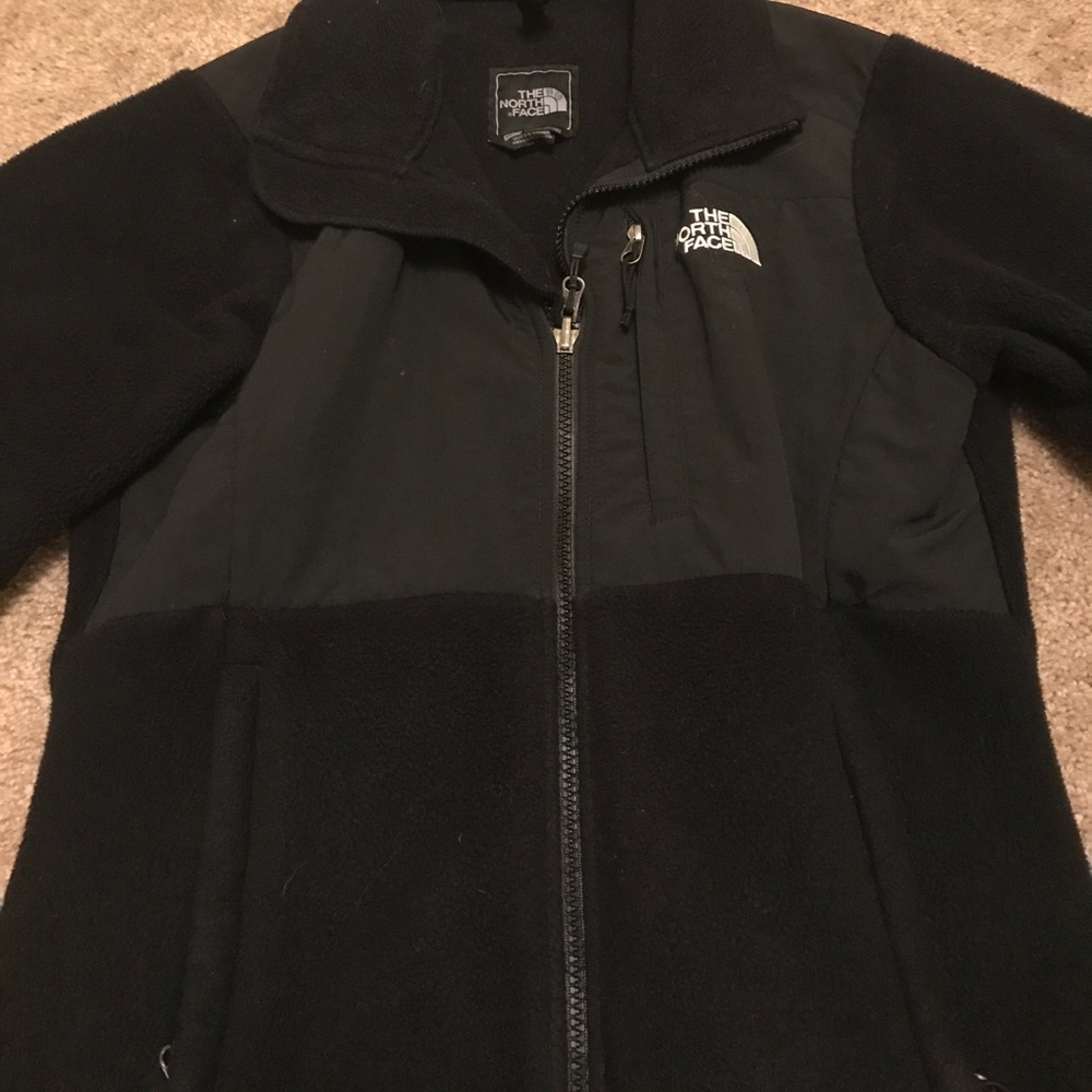 North face jacket - Picture 2 of 3