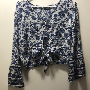 American Eagle Bell Sleeve Tie Crop