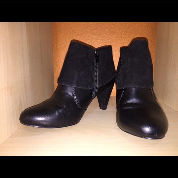 Mudd Lena Black Sz 7M Ankle Bootie - Picture 2 of 3