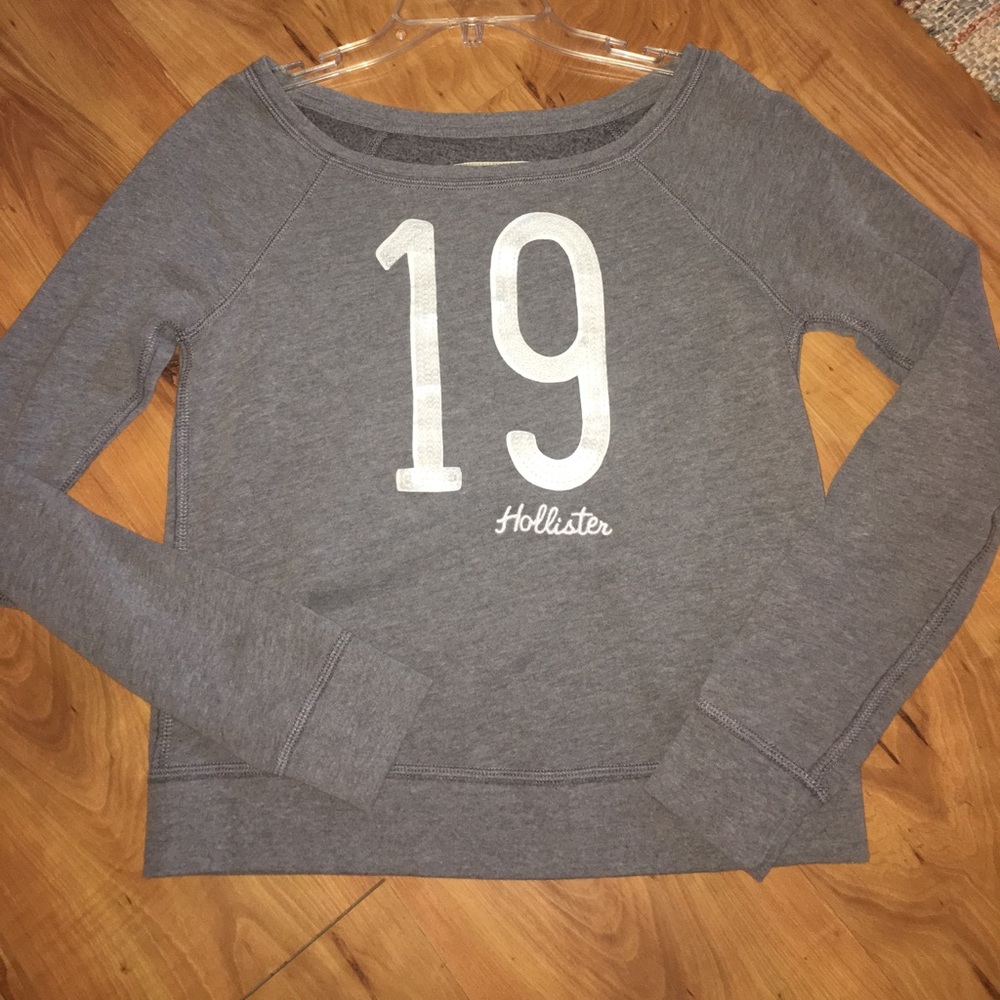 Hollister off the shoulder sweatshirt