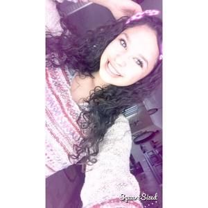 Meet your Posher, Leslie