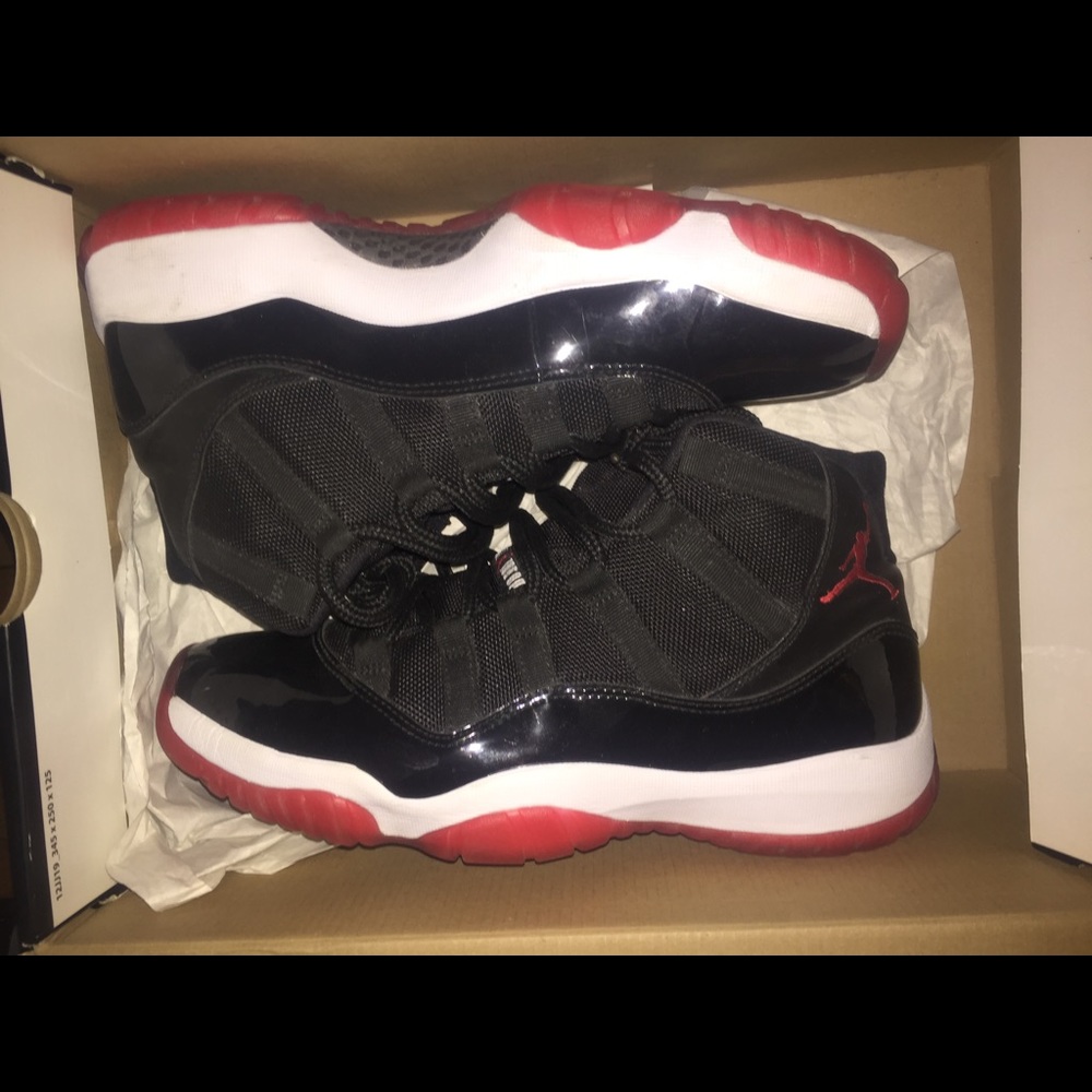 Jordan 11 Bred