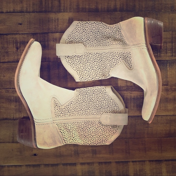 BCBGGeneration Bastille Suede Boot - Picture 3 of 3