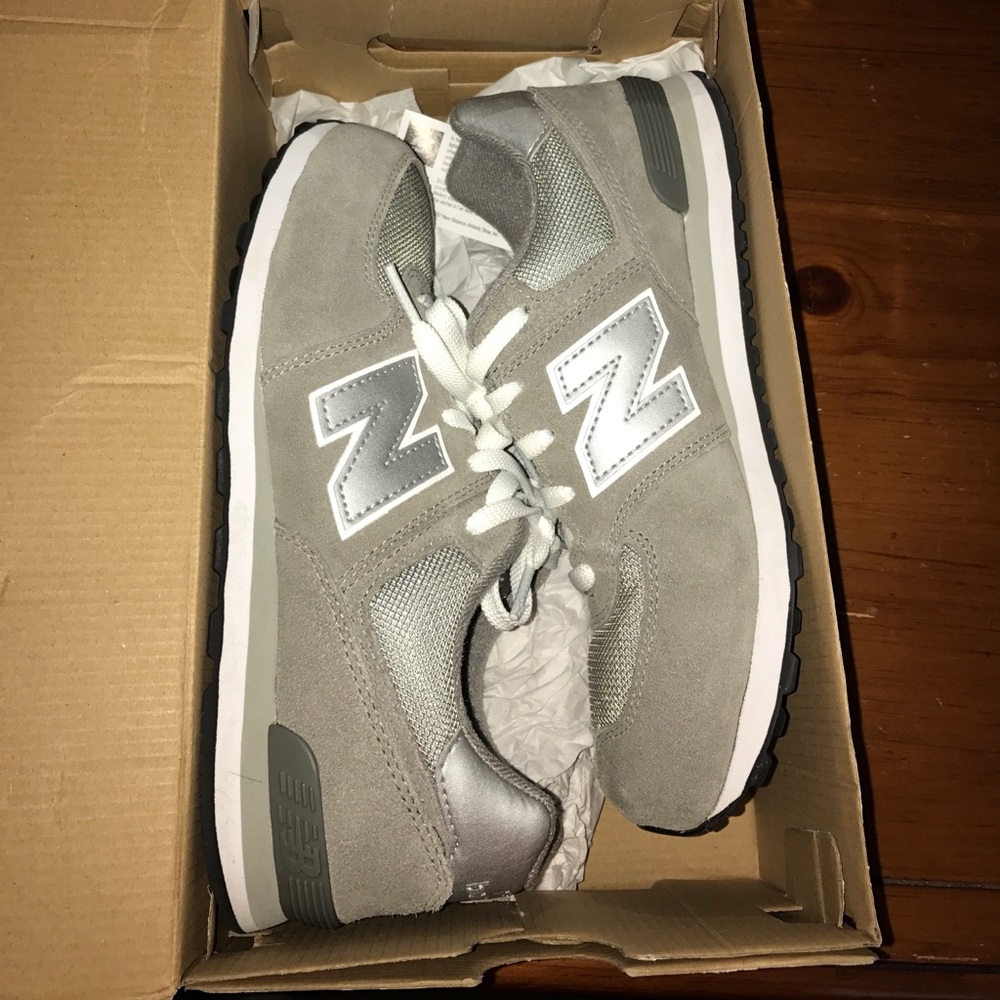 New balance classics - Picture 2 of 4