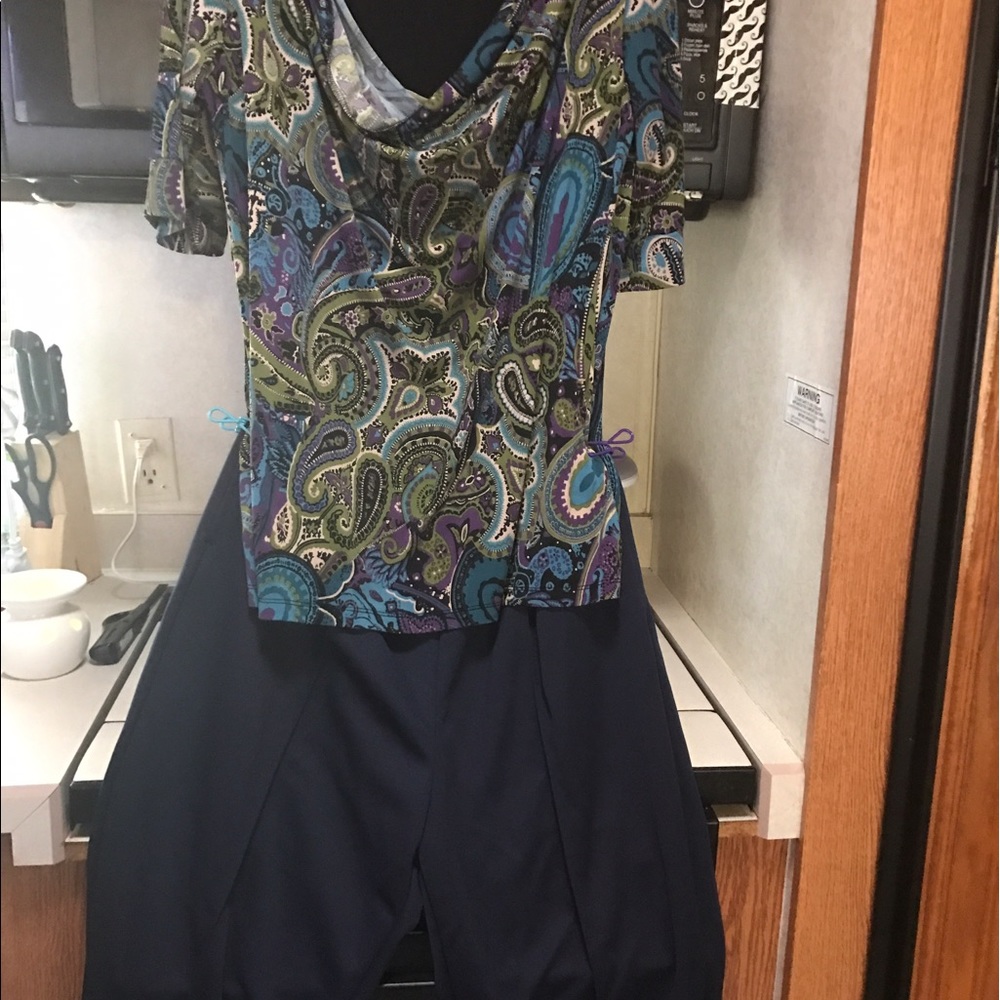 XL Set in Polyester Blue and Blue /Purple/Green