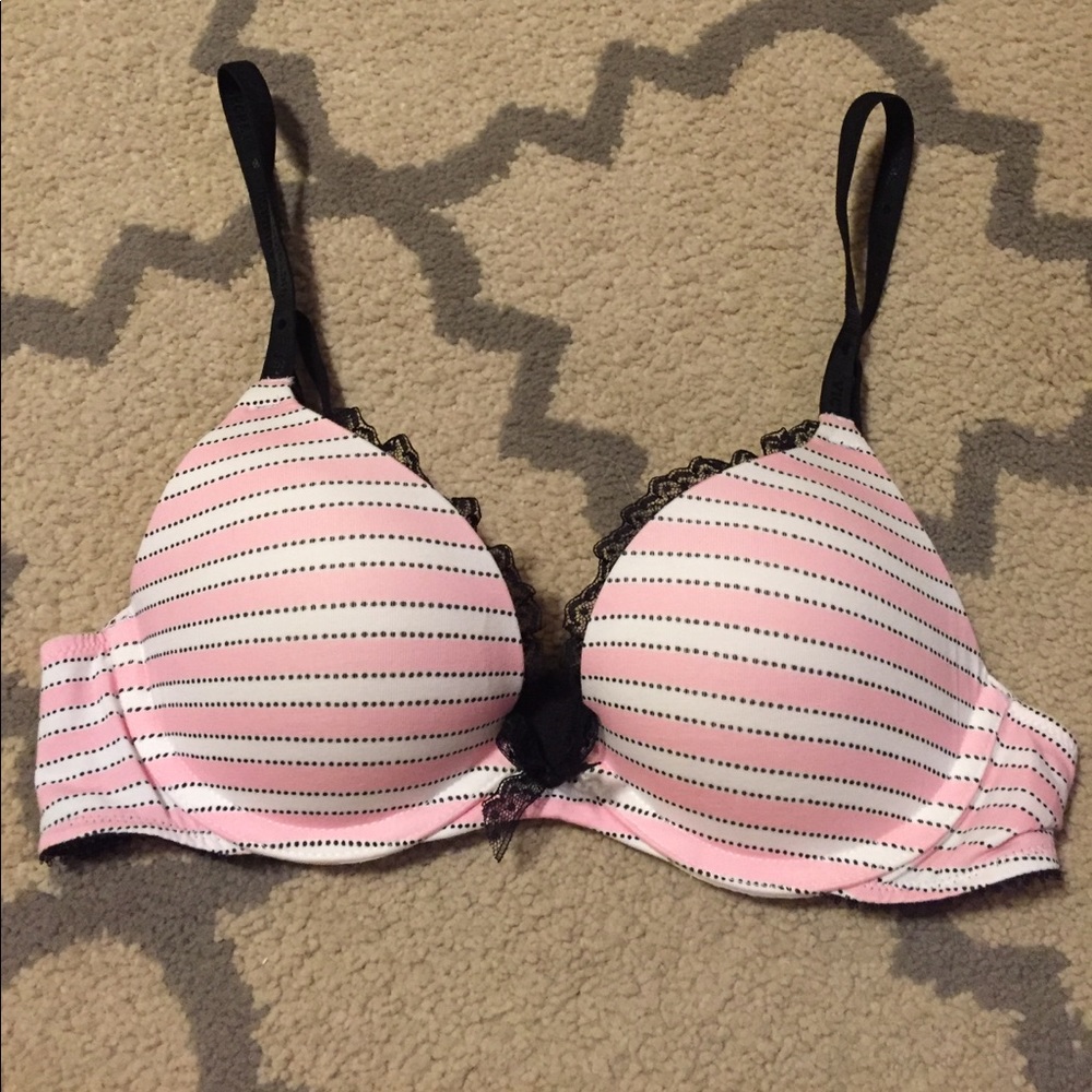 Victoria Secret Lace Bra