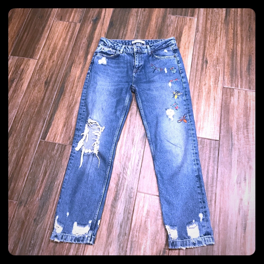 Zara Embroidered Jeans