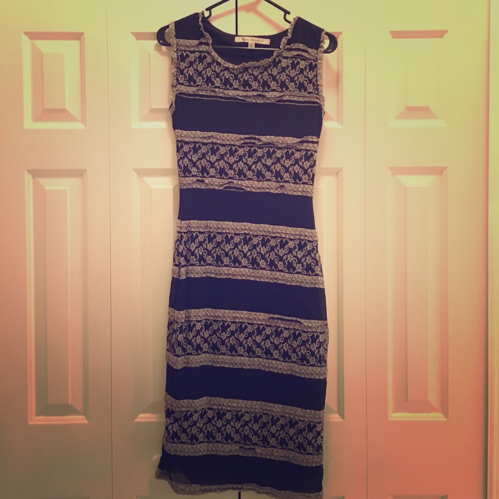 Max Studio Black and white dress