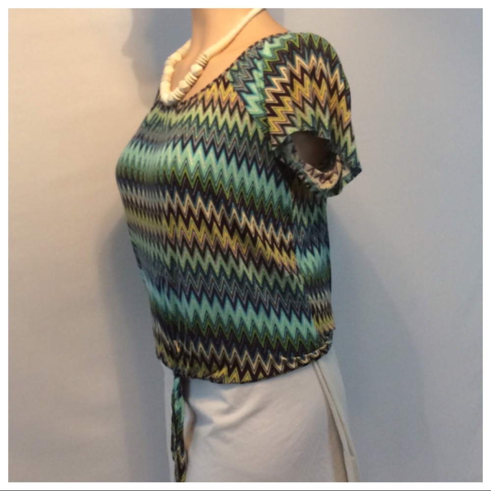 a.n.a. Abstract Top - Picture 5 of 8