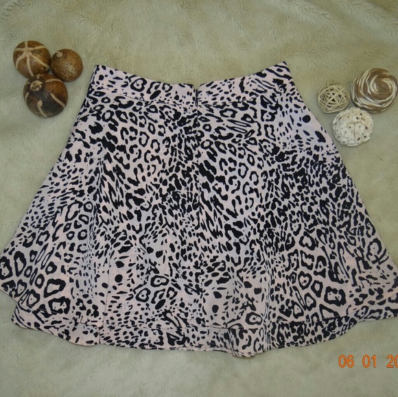 Asos Pink Animal Print Skirt - Picture 1 of 6