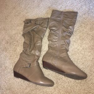 Women's leather boots!