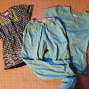Koi scrubs scrub set small small petite 3 pc