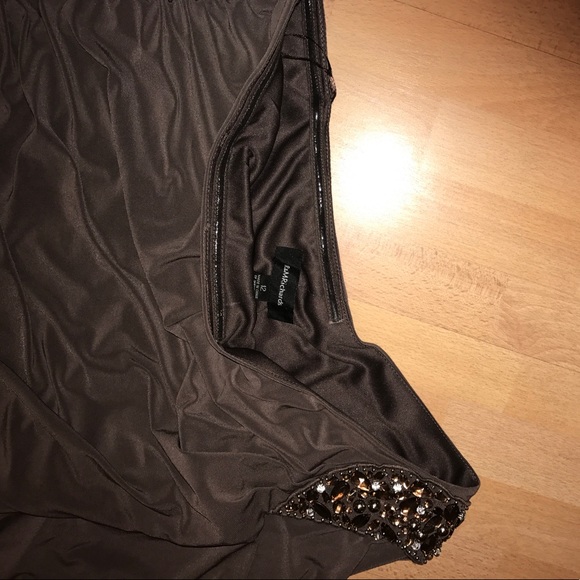 Dress - Picture 3 of 4