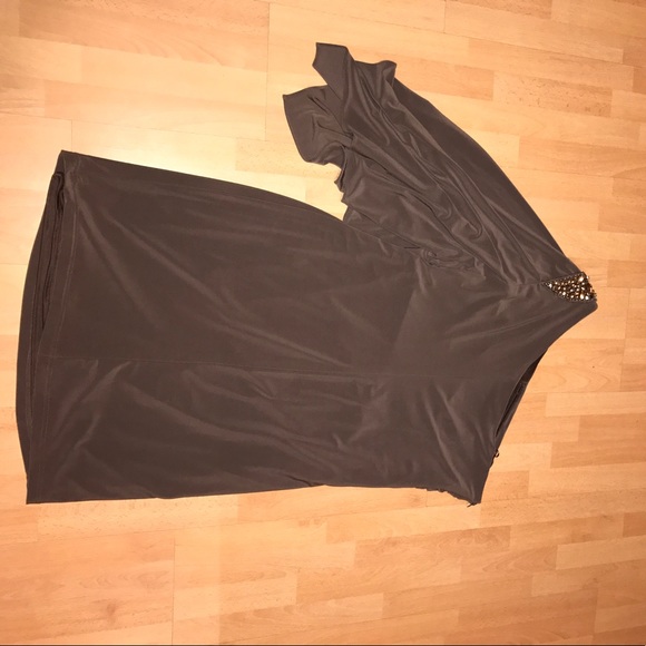 Dress - Picture 4 of 4