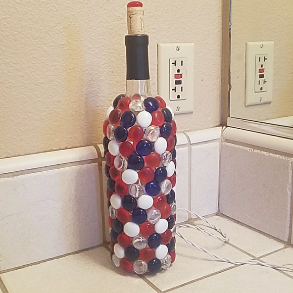 Red white and blue wine bottle lamp - Picture 2 of 2
