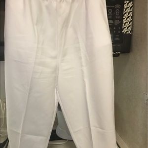 L White Capris Never Worn