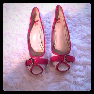 Barbie pink and white heels