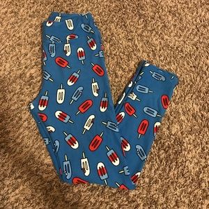 NWOT 2017 AMERICANA LuLaRoe OS Leggings!