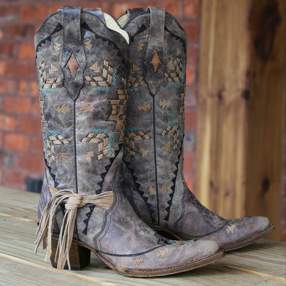 Corral Boots SOLD!!