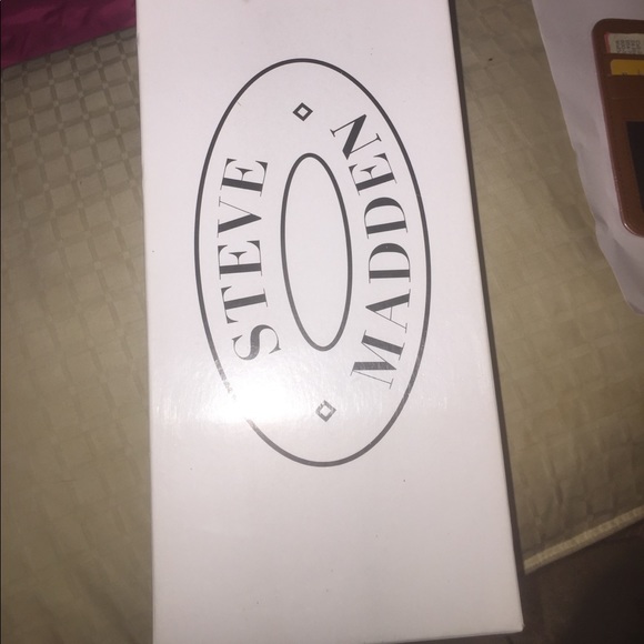 Steve Madden flats - Picture 4 of 4