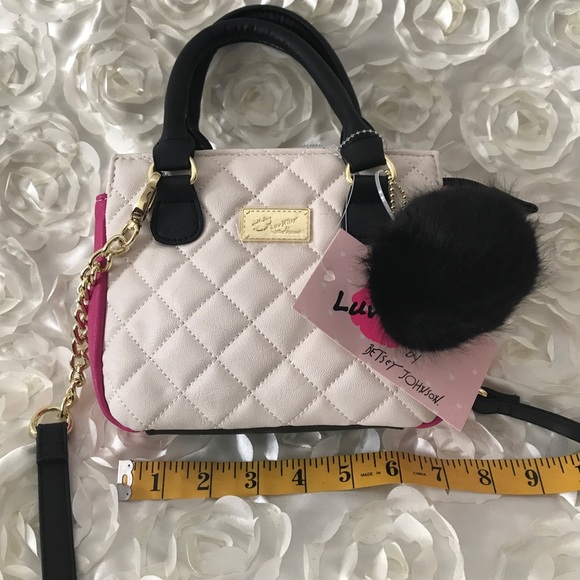 Betsey Johnson quilted mini crossbody bag - Picture 4 of 7