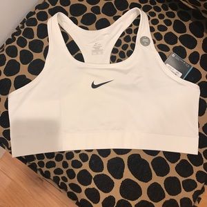 Nike sports bra - size XL white