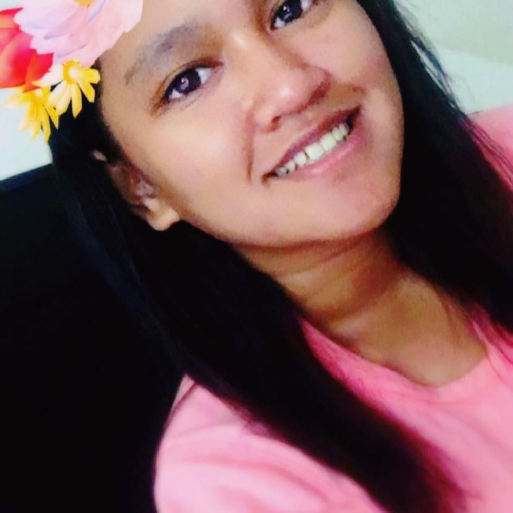 Meet your Posher, Kasandra claudet