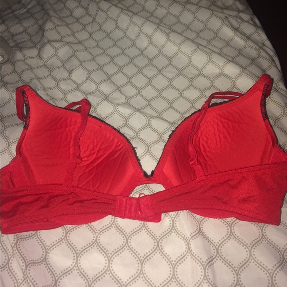 Laced Red Push up Bra - Picture 2 of 2