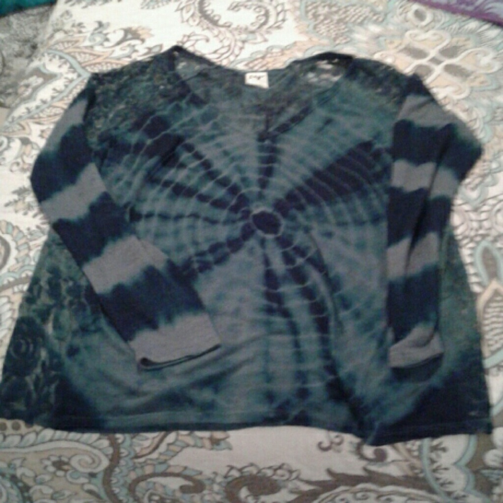 Aeropostal long sleeve shirt