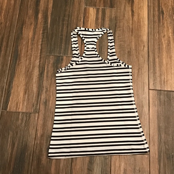Lululemon Tank Top - Picture 3 of 4