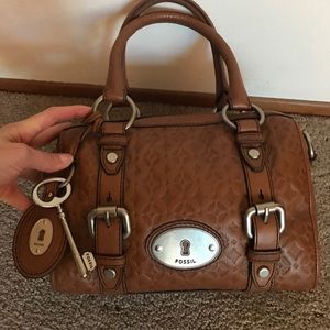 BRAND NEW brownleather Fossil bag