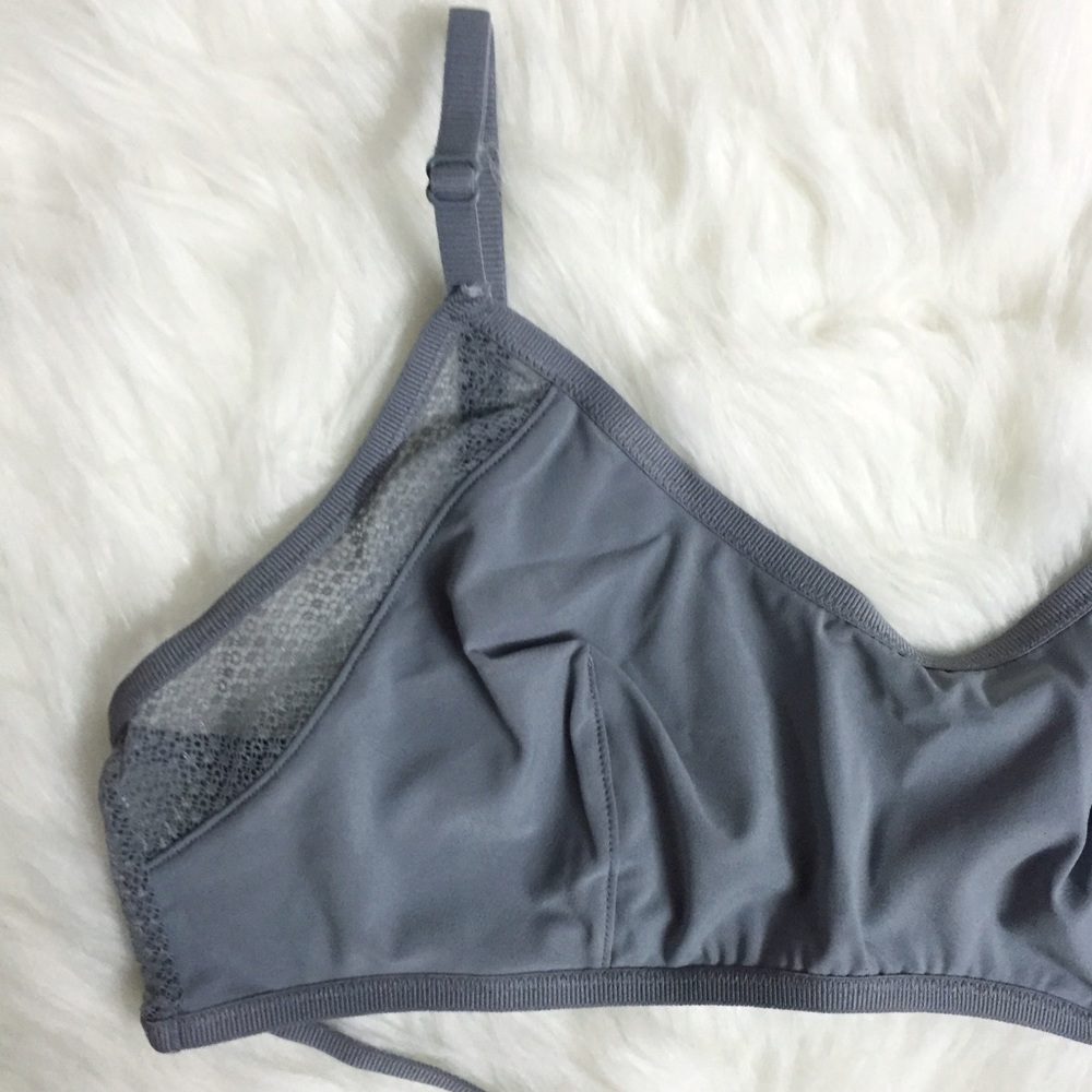Victoria's Secret Grey Criss Cross Bralette - Picture 5 of 6