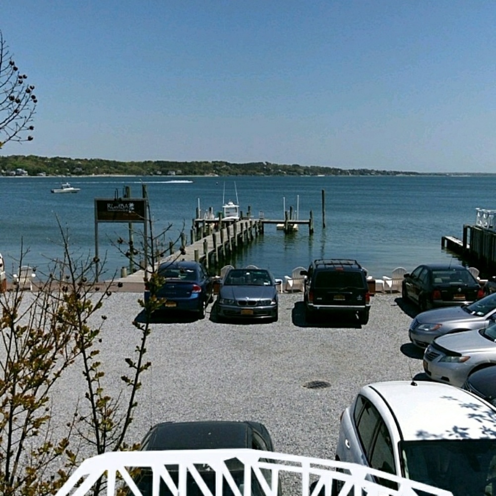 Meet your Posher, Jillian