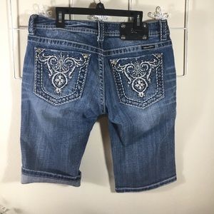 🤗 Miss Me 🤗 Above the Knee Shorts 😍