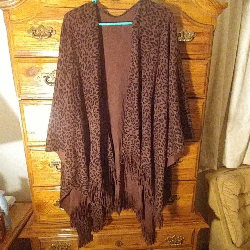Plus Size Brown Animal Print Poncho NWOT Tunic