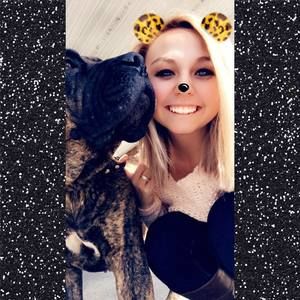 Meet your Posher, Tessa