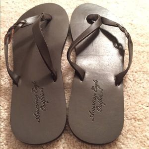 American Eagle Flip Flops size 8.5