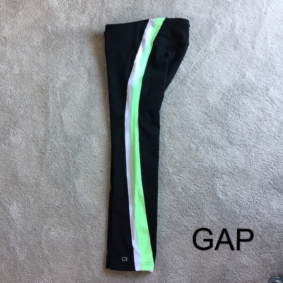 Cap Fit Capri Workout leggings - Picture 1 of 5