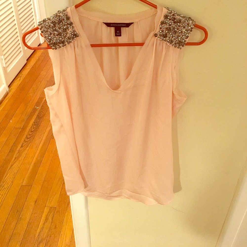 Banana Republic blouse 👚