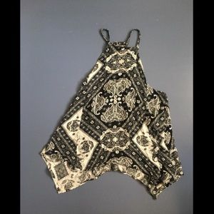 Pretty black and white shirt