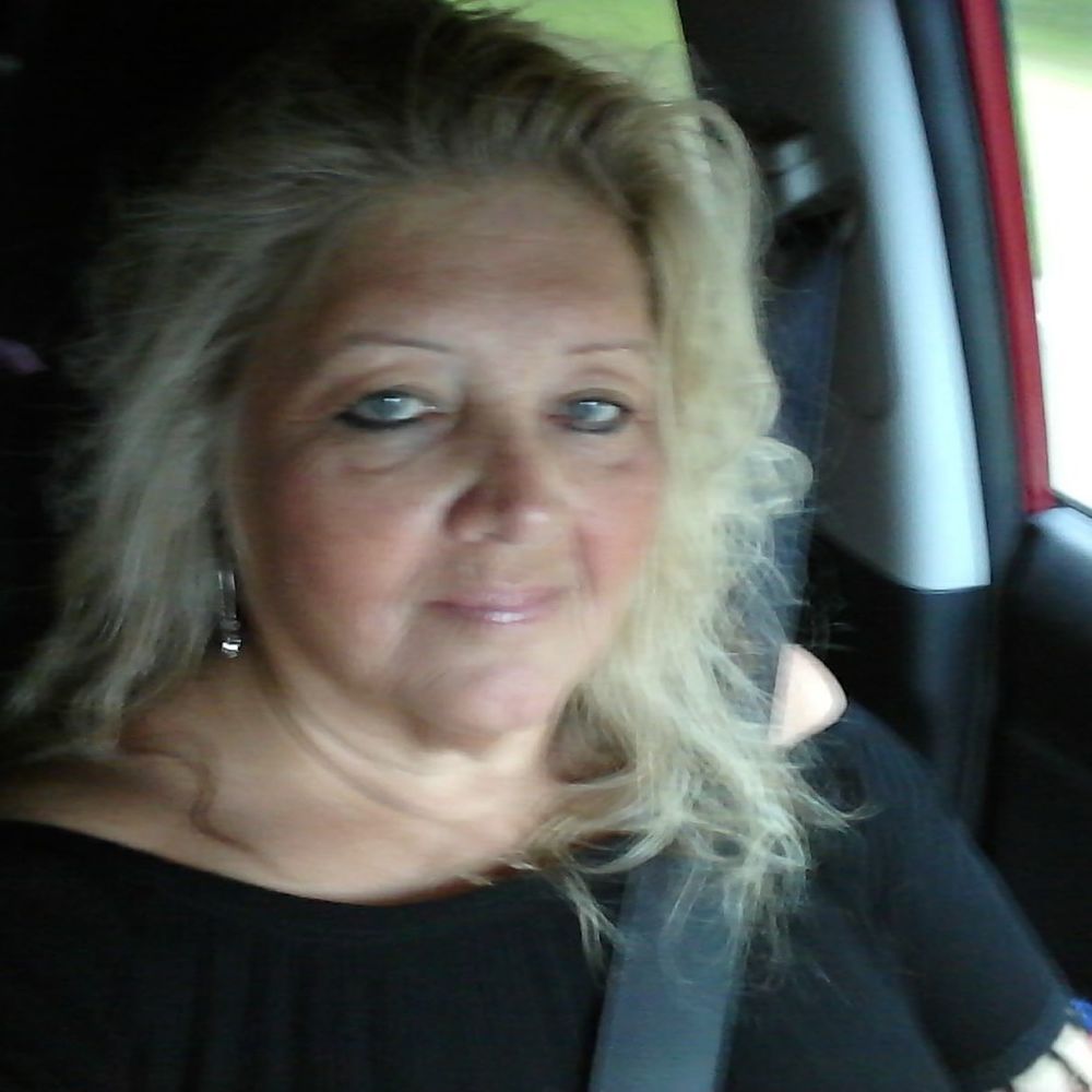 Meet your Posher, Denise