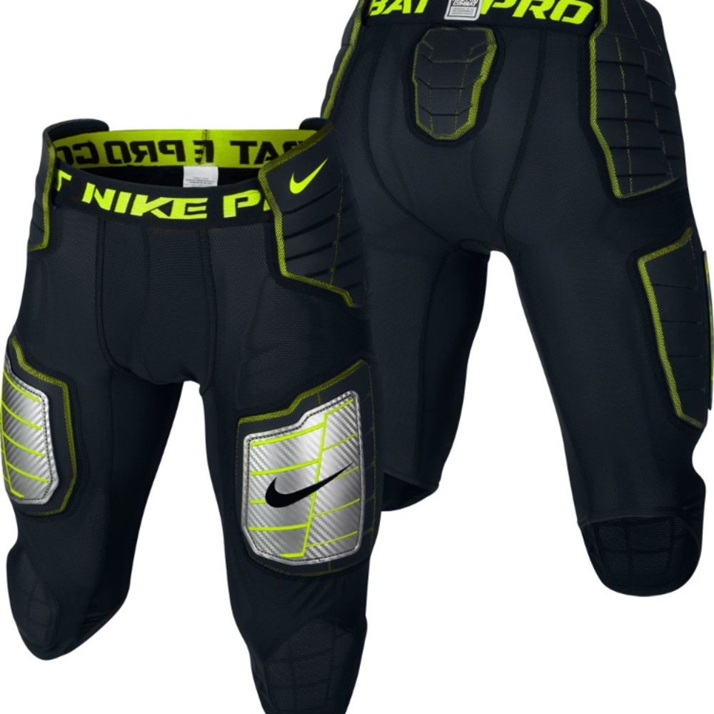 Nike Pro Combat Hypetstrong Small