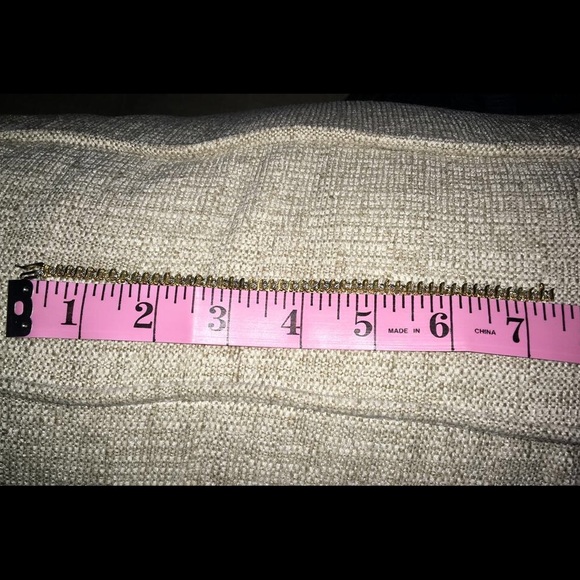 2 CT diamond tennis bracelet in 10k yellow gold - Picture 2 of 4